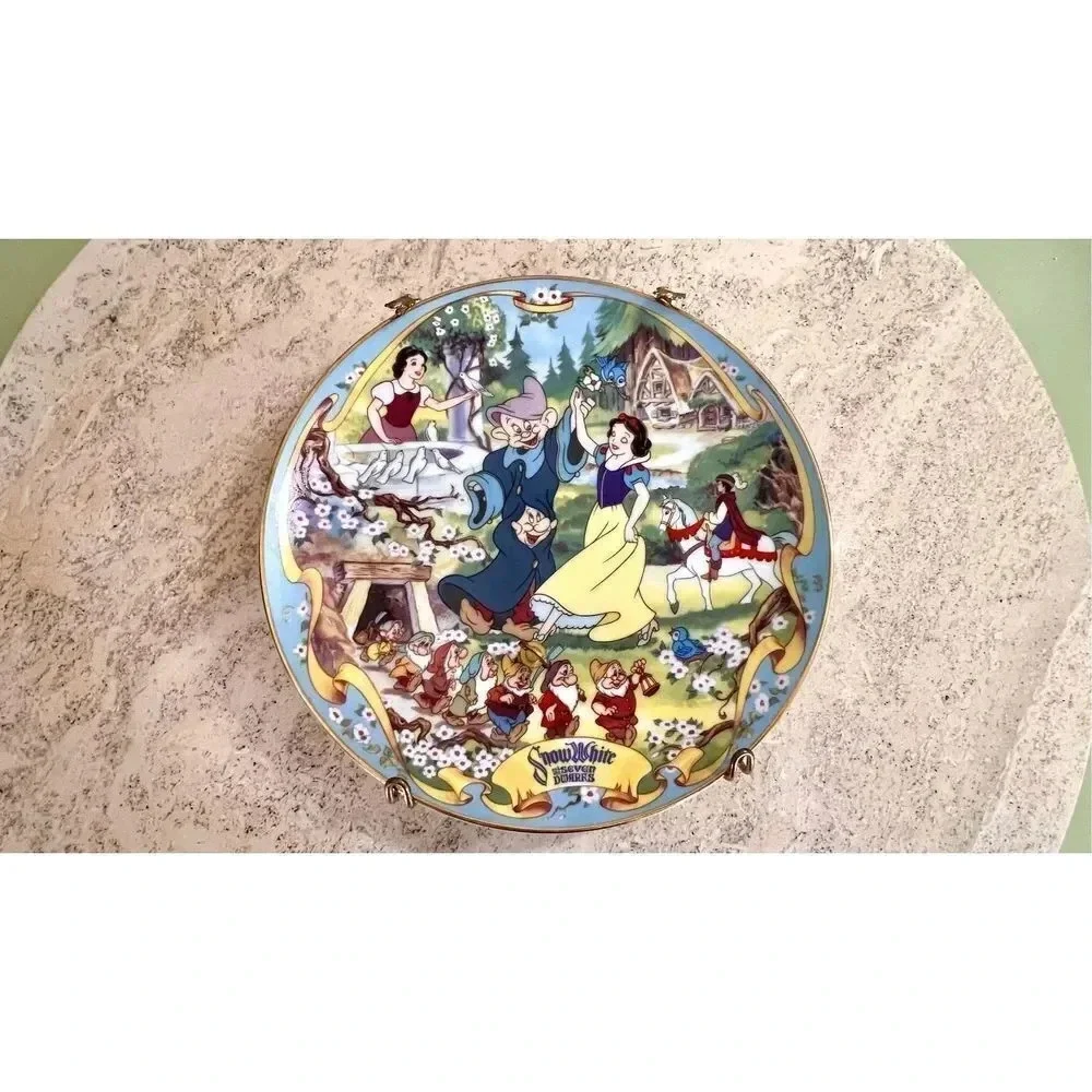 Bradford Exchange Multi-Color Vintage Snow White Disney Musical Memories‎ Plate